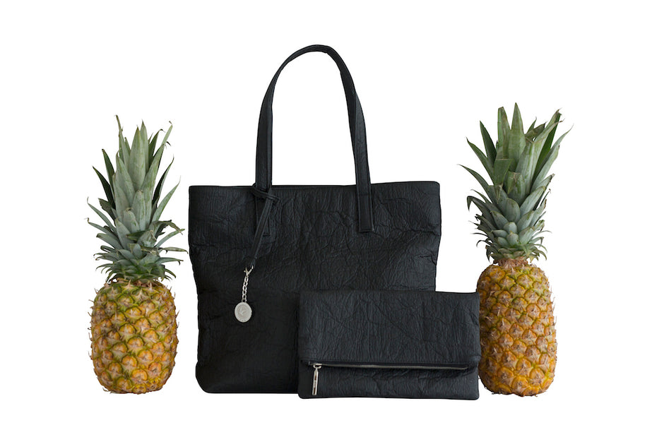 SVALA X PINATEX®